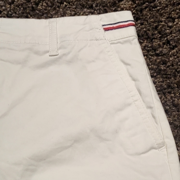 Tommy Hilfiger Chino Style Short White Sz. 8 - Picture 4 of 7